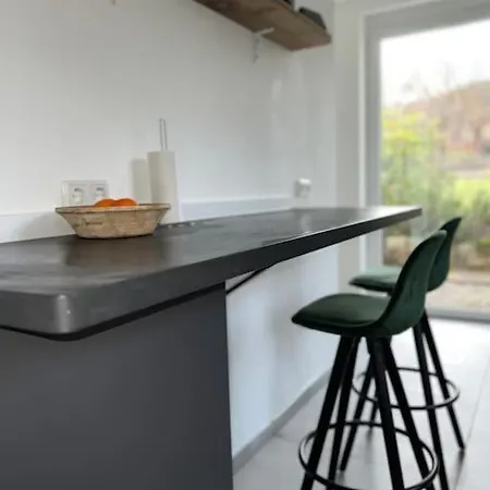 Haus Mit Garten Und Terrasse Am Waldrand Von Hameln * Hamelin